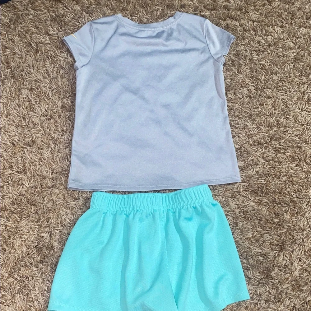 Nike Gray Tee and Aqua Shorts Set - Picture 4 of 4